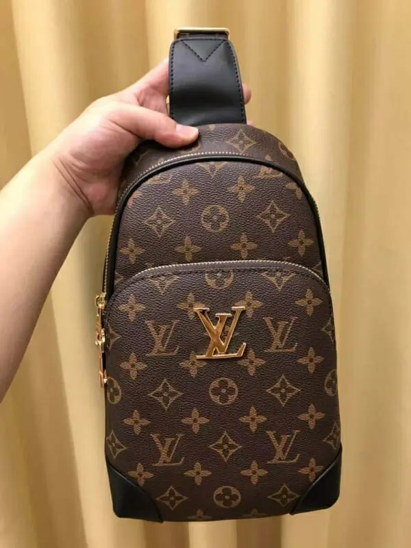 louis vuitton aaa homme mini sac a main s_120a730